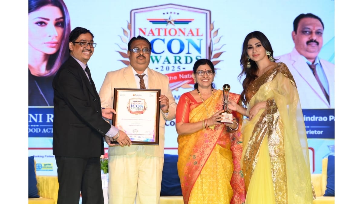 Celebrating-Excellence-Mr-Suhas-Govindrao-Palange-Honored-as-National-Icon-of-the-Year-2025